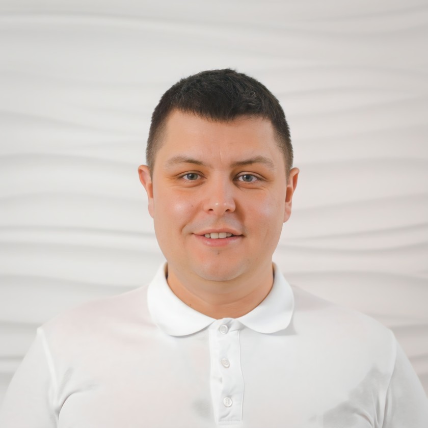 Олег Васильович